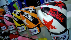 FAIRTEX MUAY THAI "NATIONS PRINT" TRAINING GLOVES