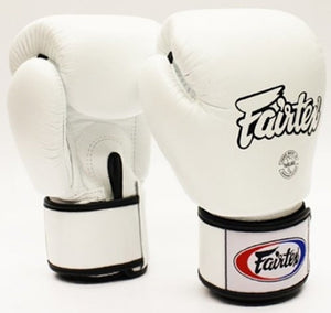 FAIRTEX MUAY THAI STYLE TRAINING GLOVES