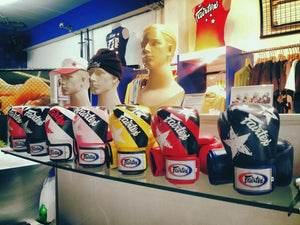 FAIRTEX MUAY THAI "NATIONS PRINT" TRAINING GLOVES