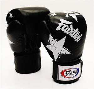 FAIRTEX MUAY THAI "NATIONS PRINT" TRAINING GLOVES